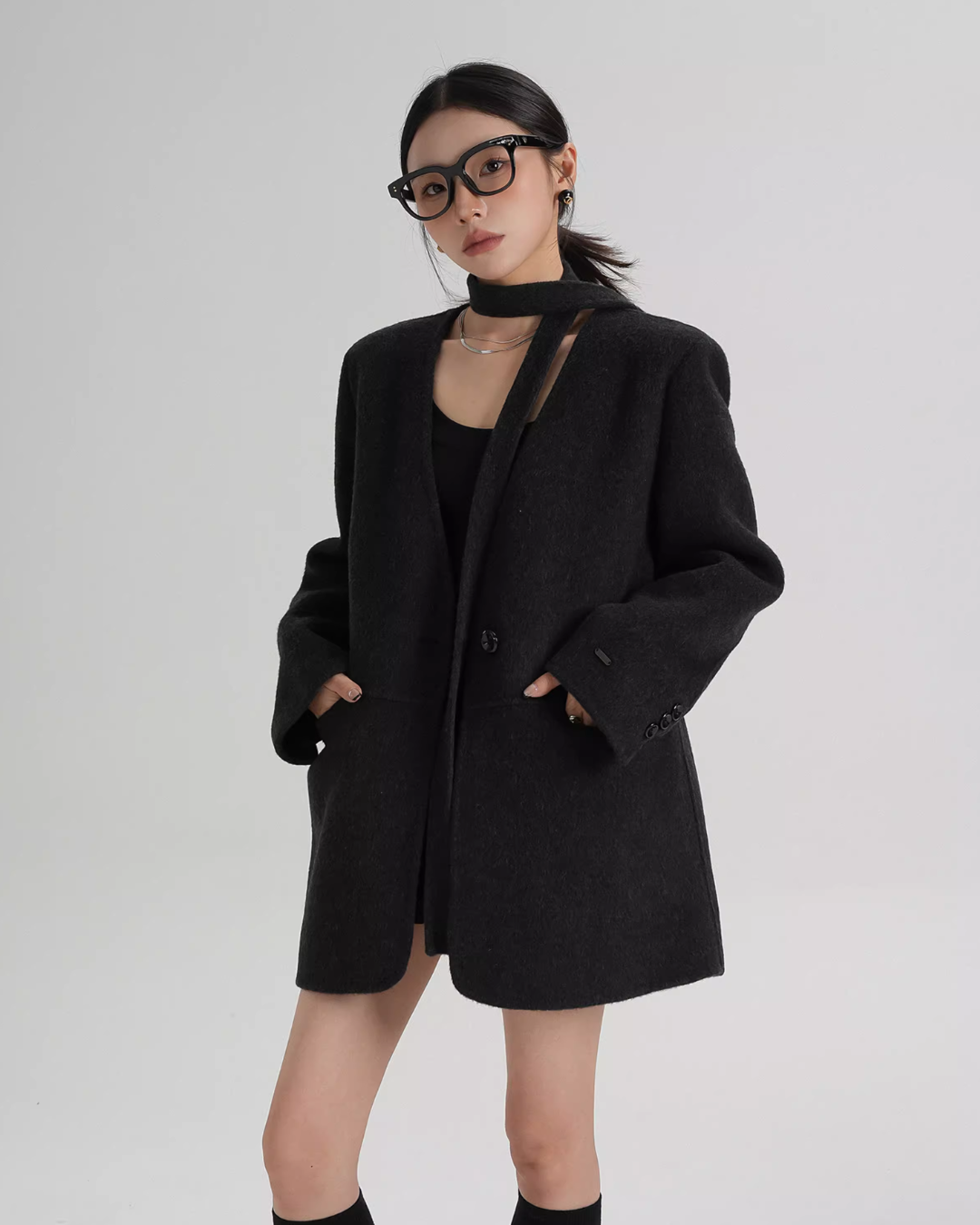Collarless Wool Coat with Choker SRS0393