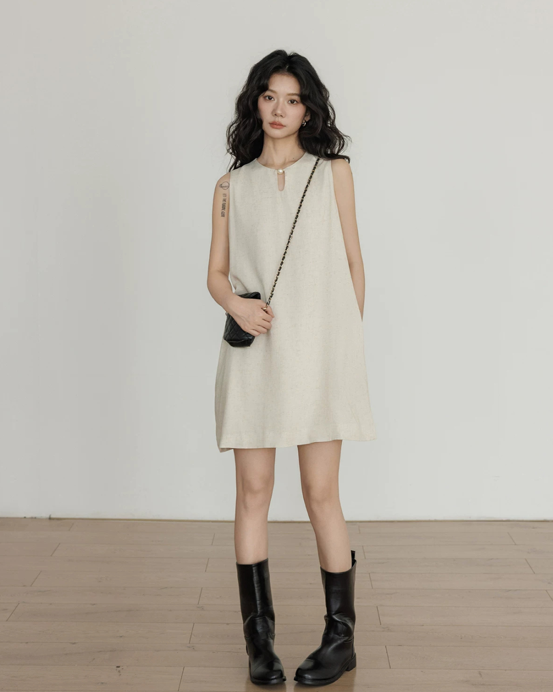 Sleeveless Tiered Mini Dress VAS0202