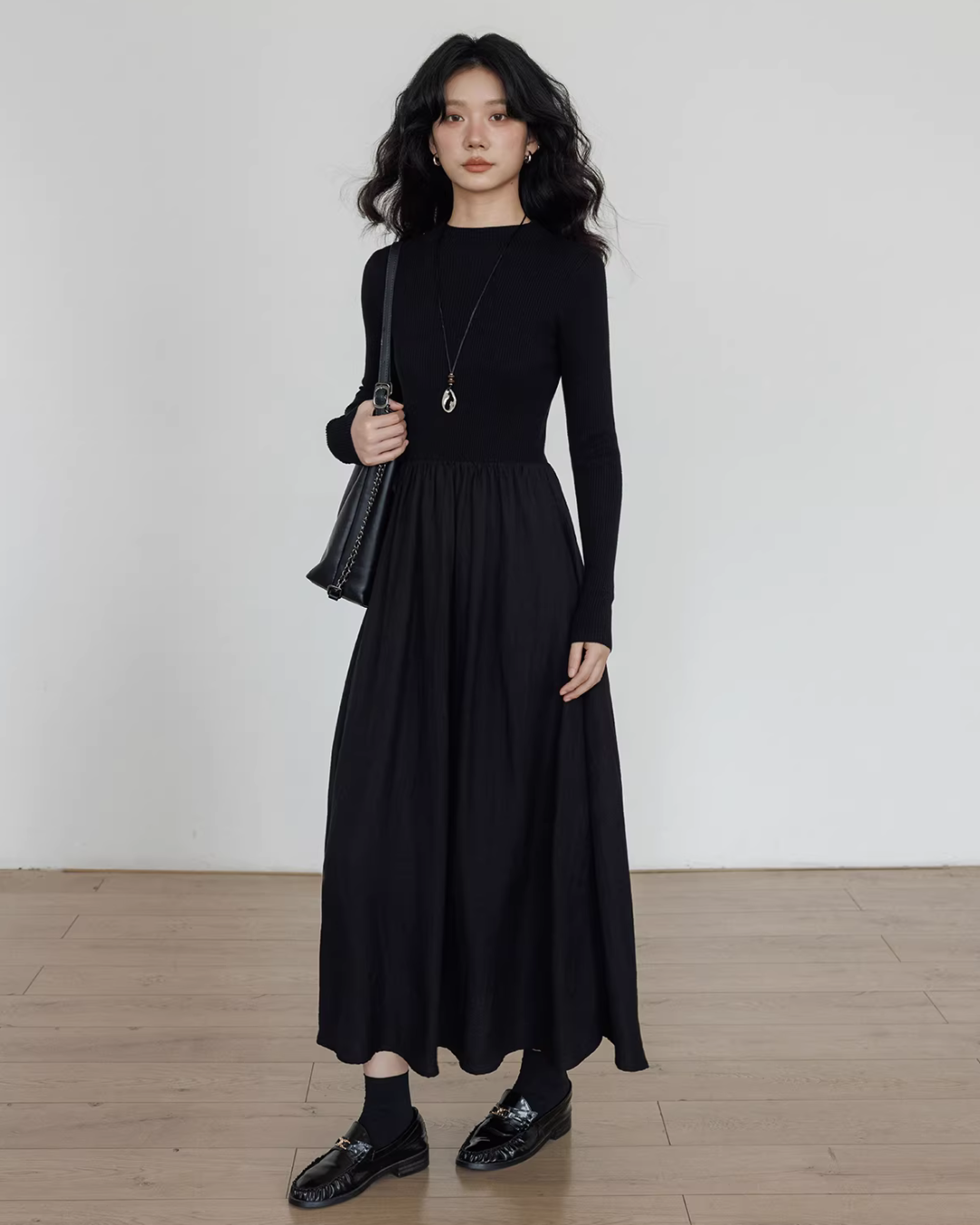 Mock Neck Top Docking Flare Skirt VAS0183