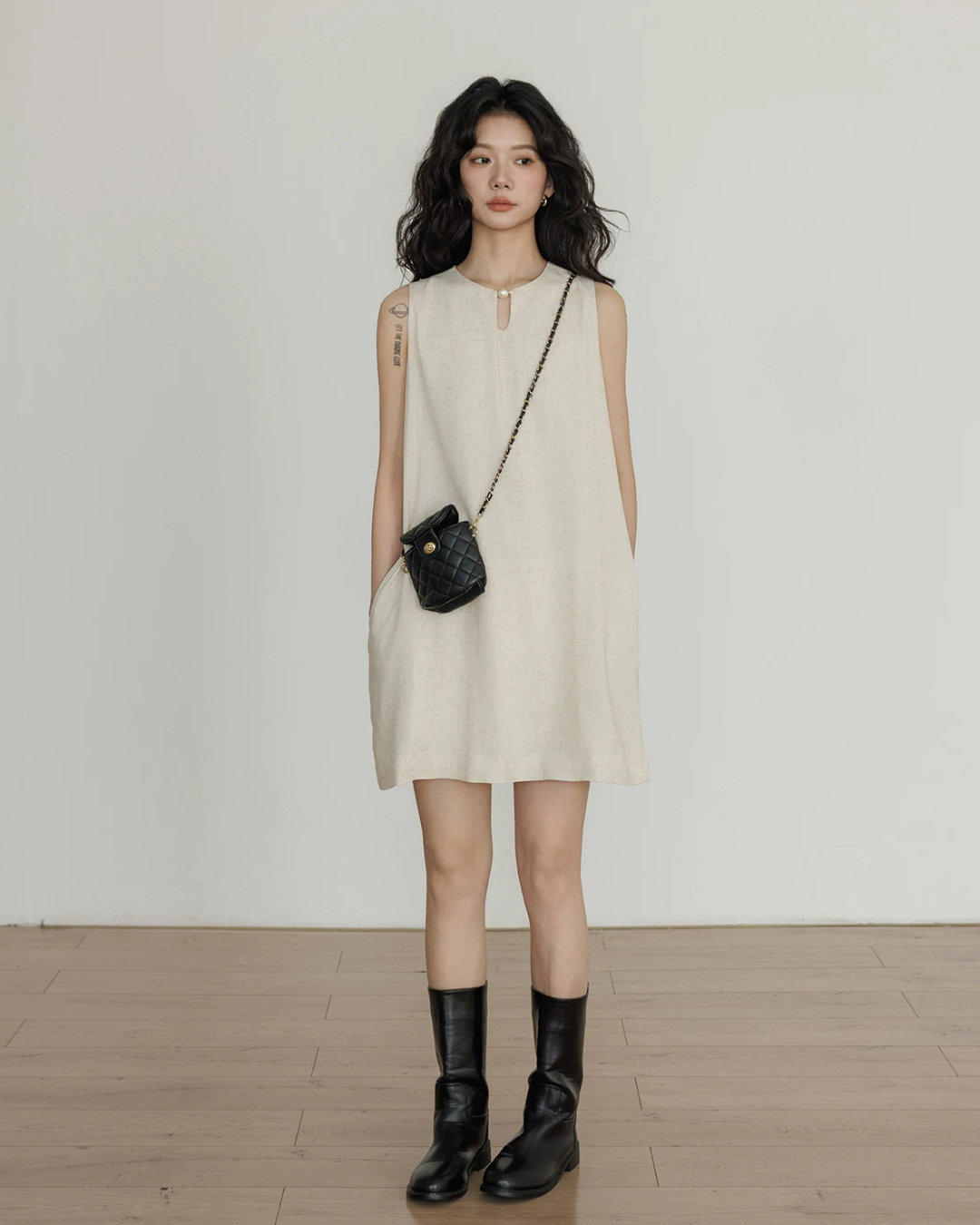 Sleeveless Tiered Mini Dress VAS0202