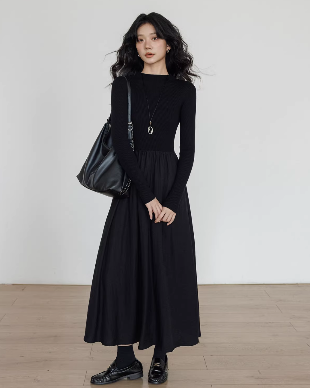 Mock Neck Top Docking Flare Skirt VAS0183