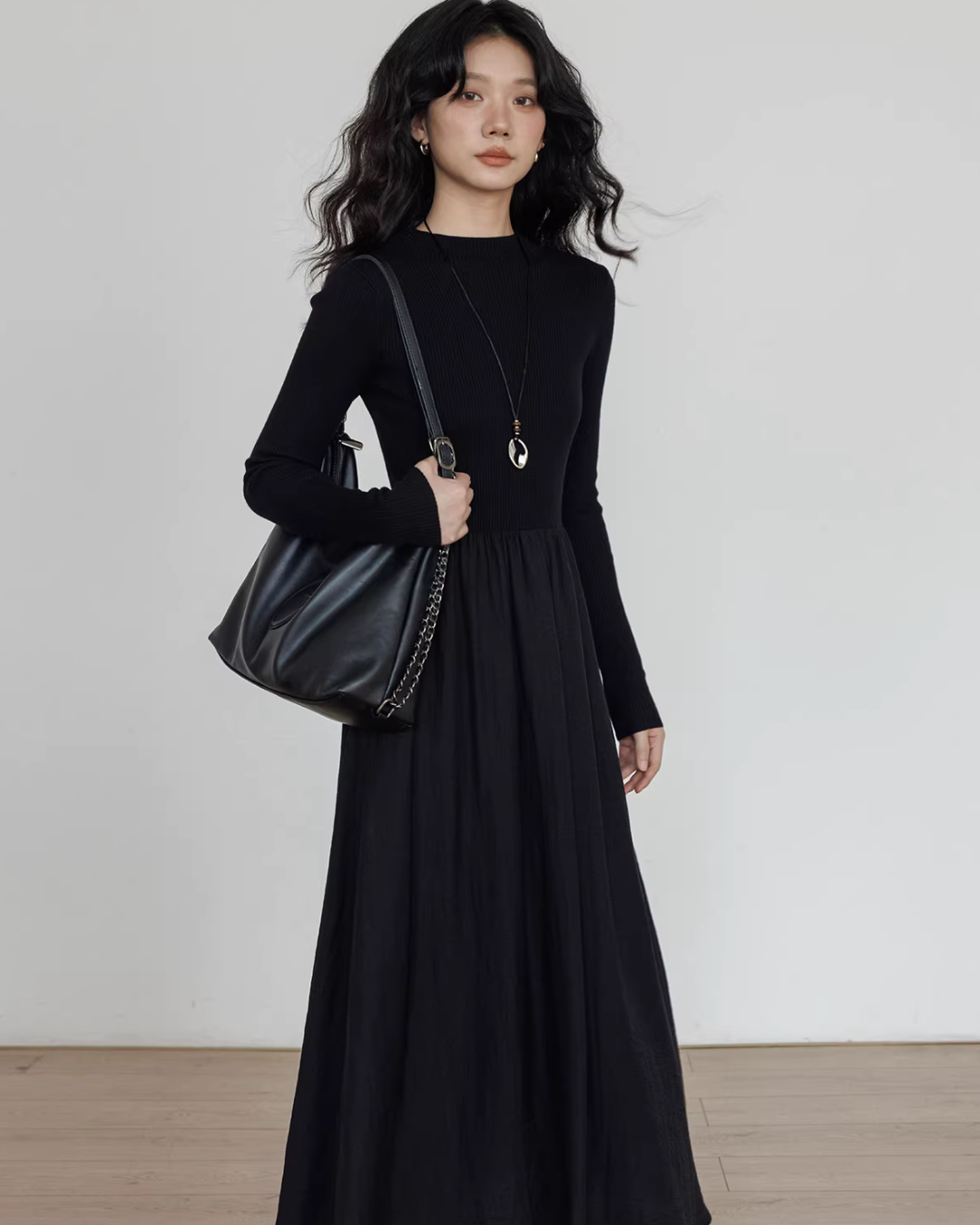 Mock Neck Top Docking Flare Skirt VAS0183