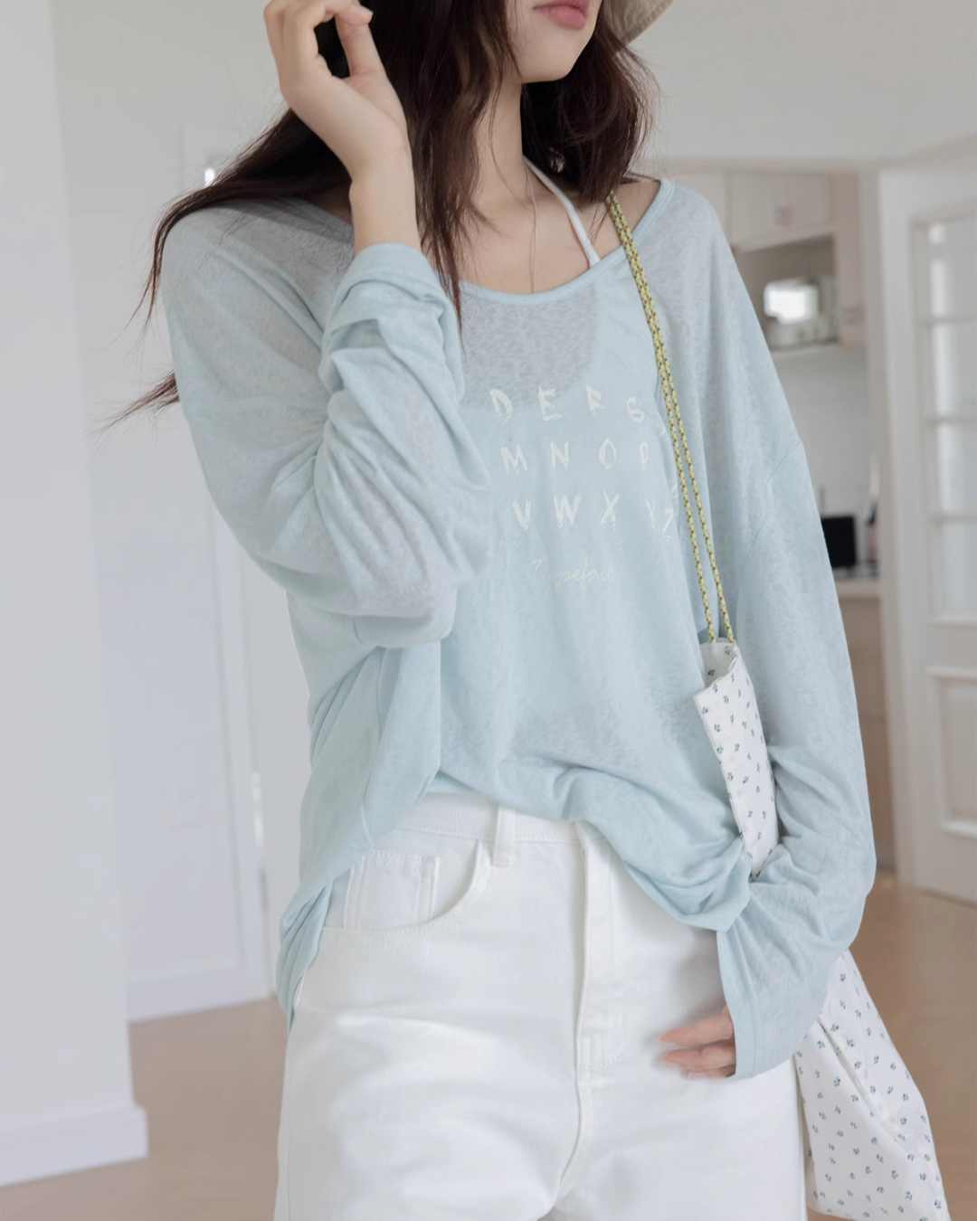 Round Neck Thin Long Sleeve Top VNS0014