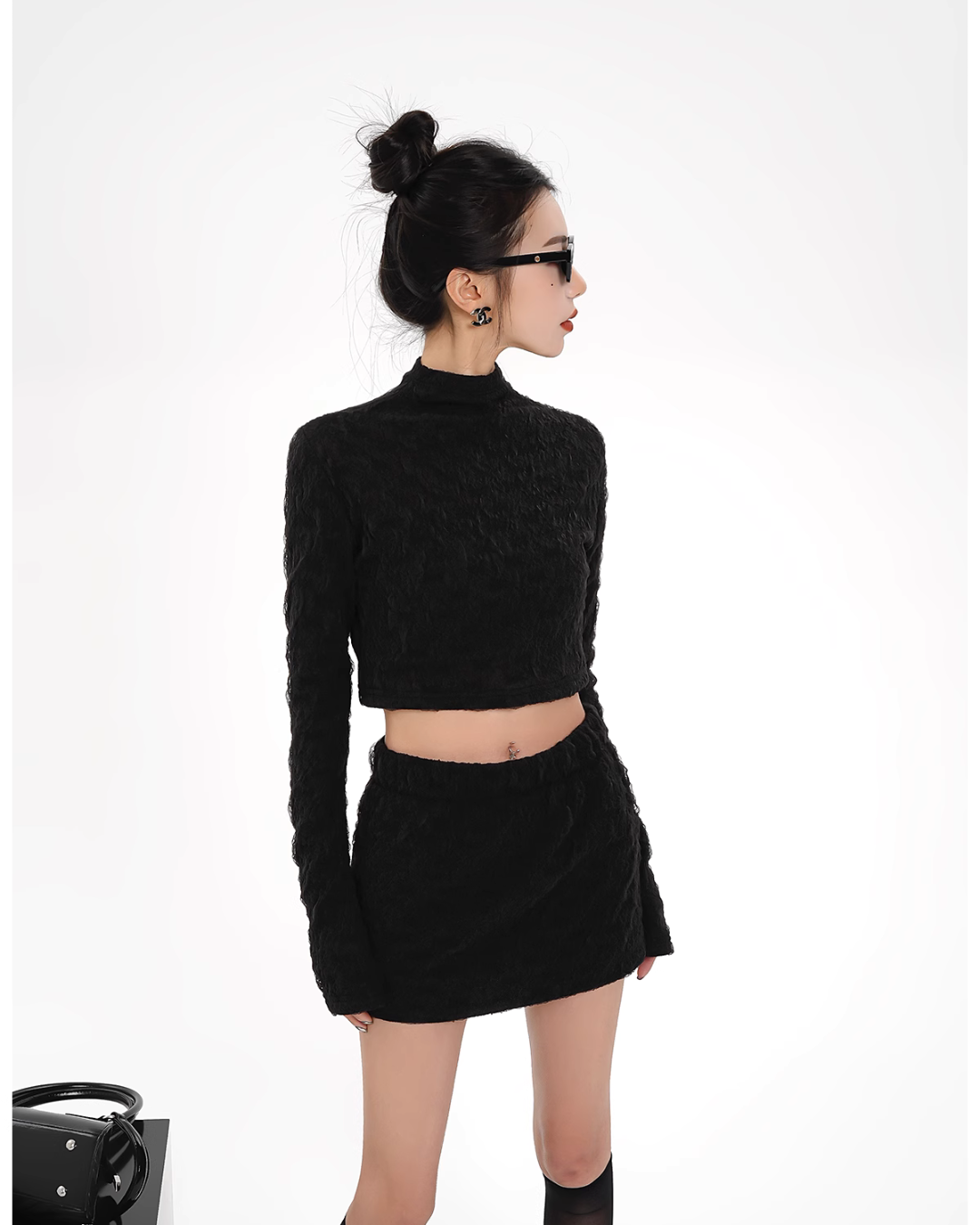 Cropped Mock Neck Tops / Trapezoidal Mini Skirt SRS0270