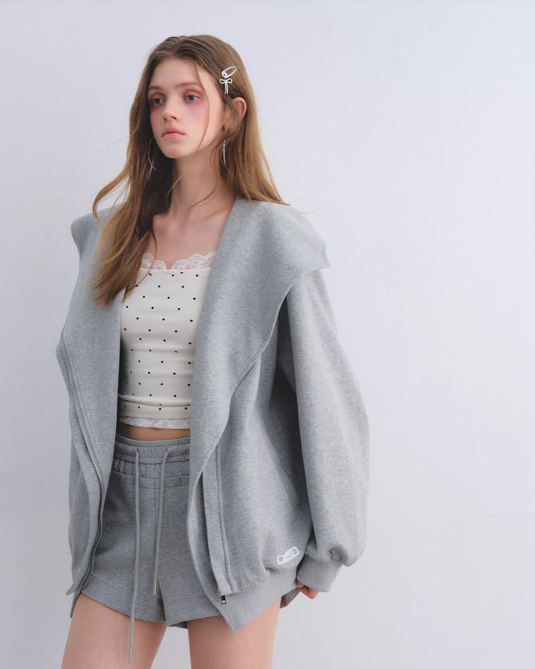 Oversized Collar Zip-Up Hoodie / Flare Sweatpants  ASG0083