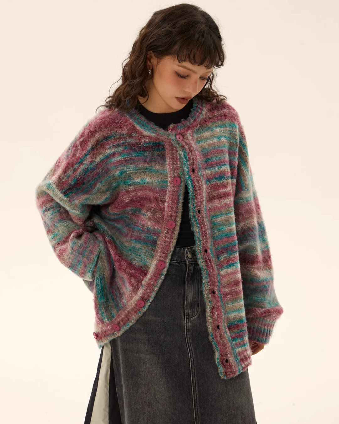 Border Gradation Knit Cardigan EZK0045