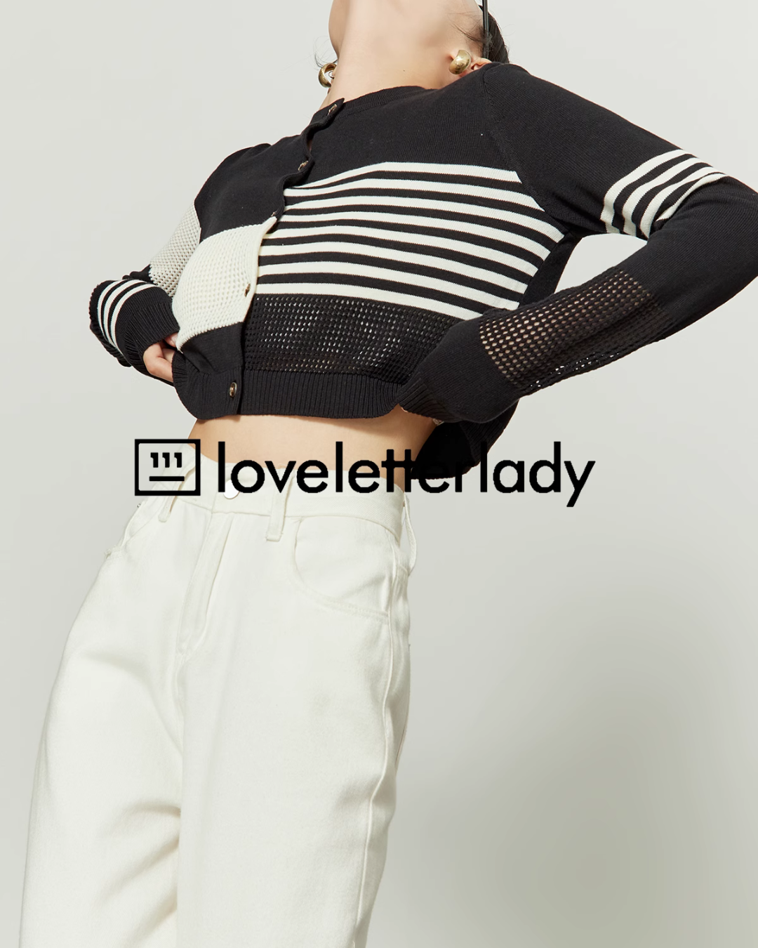 Black & White Striped Knit Sweater LLA0253