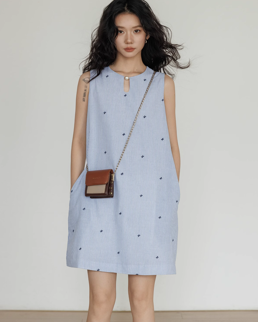 Ribbon Embroidered Sleeveless Dress VAS0092