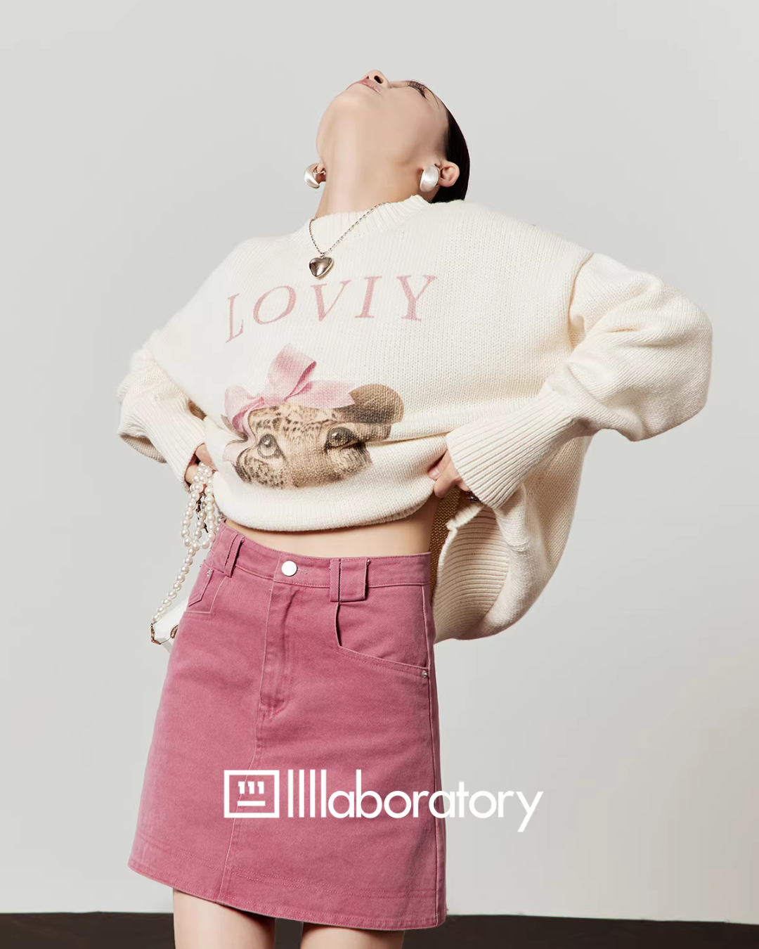 Tiger Loose Knit Top / Pink Mini Skirt LLA0617