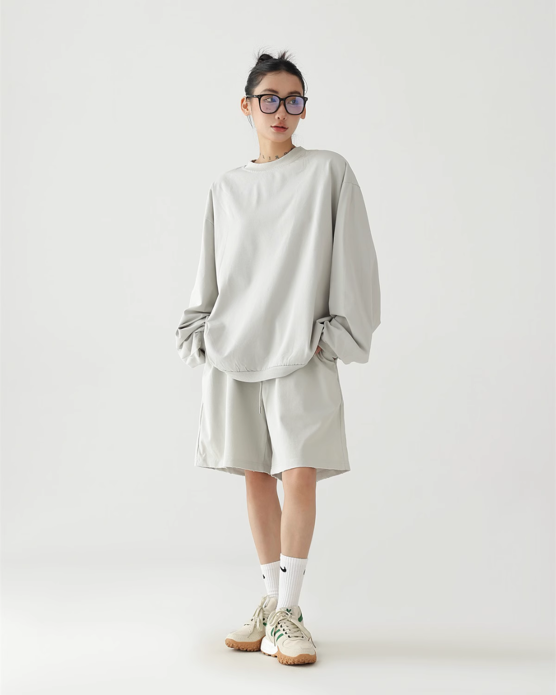 Loose Silhouette Long Sleeve Top / Wide Half Pants ACS0249