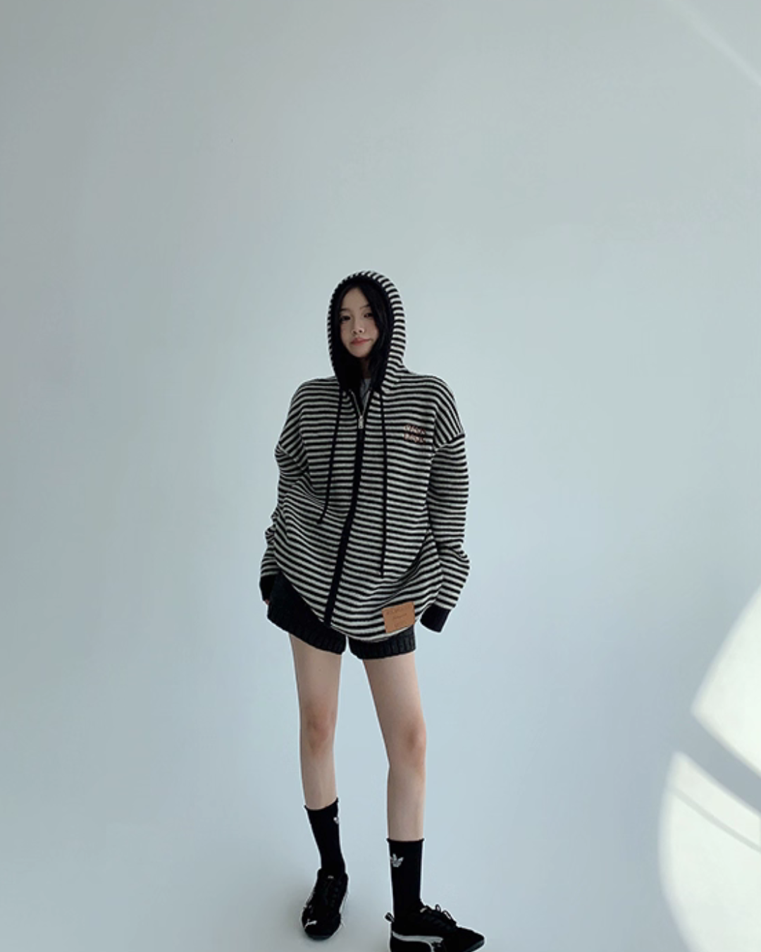Thin Striped Knit Hoodie YLS1001