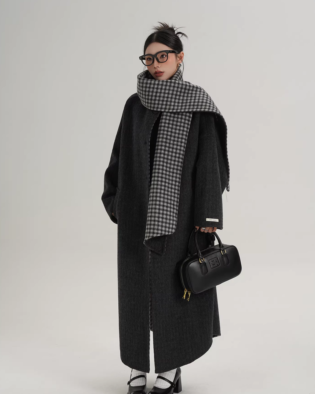 Collarless Coat with Checkered Scarf SRS0405