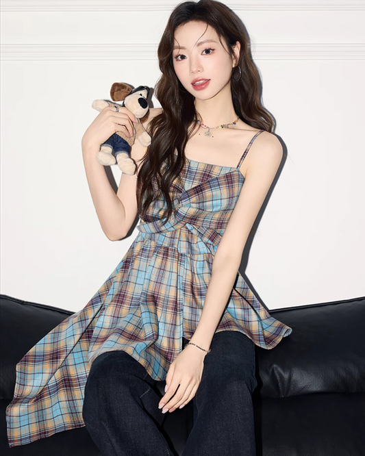Paid Asymmetrical Ruffle Camisole MNX0007