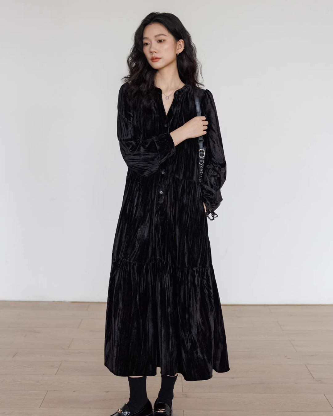V-Neck Velvet Long Dress VAS0144