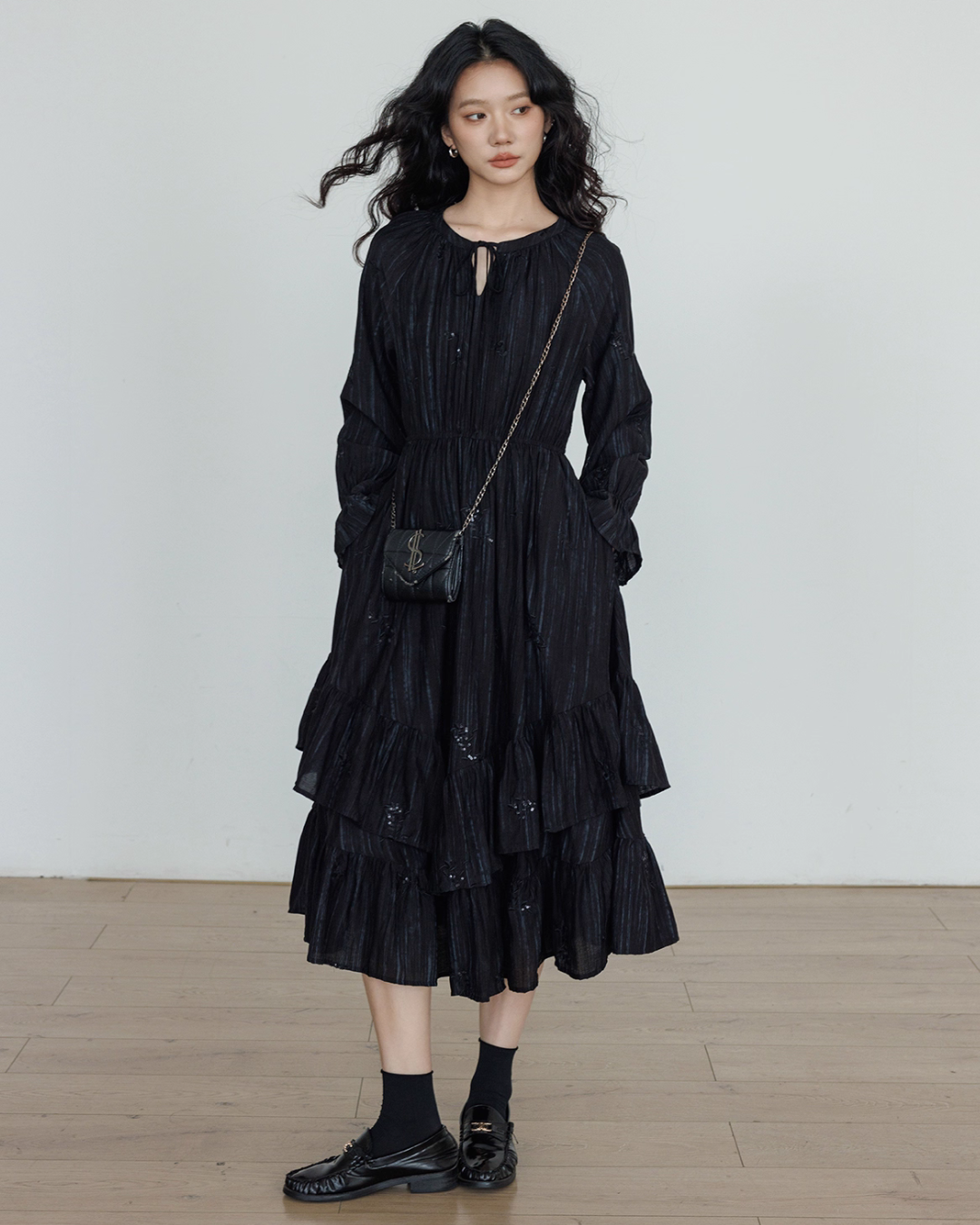 Crew Neck Long Sleeve Sequin Dress VAS0168