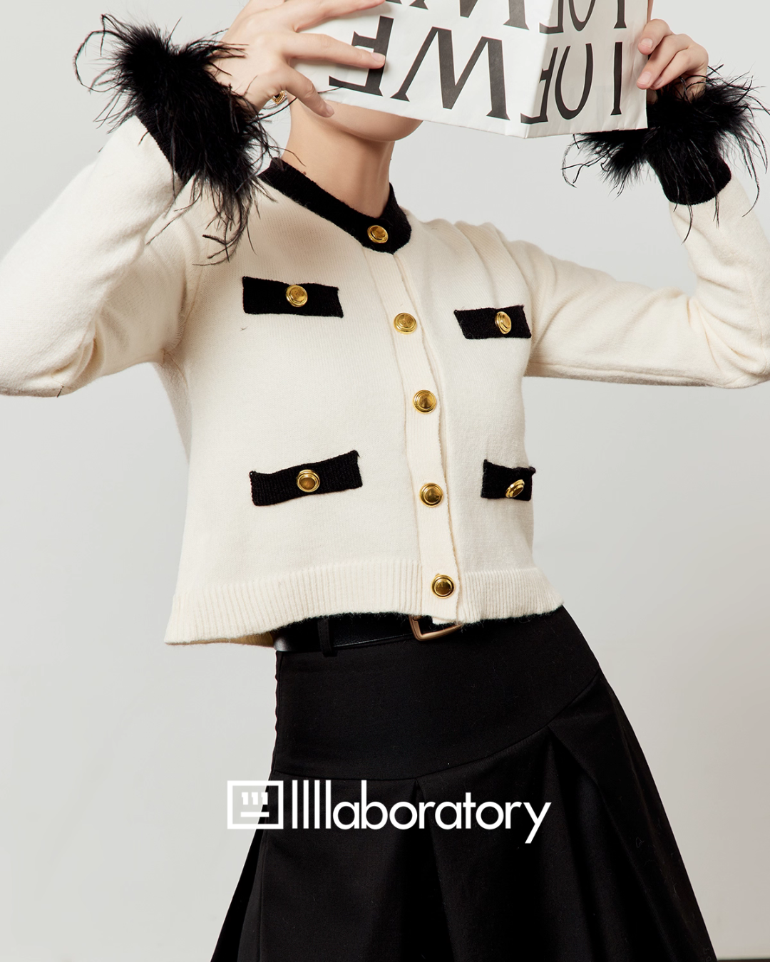 Gold Button Classical Knit Top LLA0554