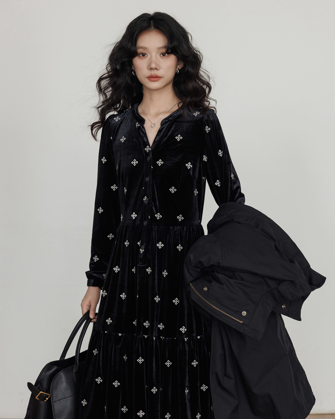 V-Neck Velvet Long Dress VAS0177