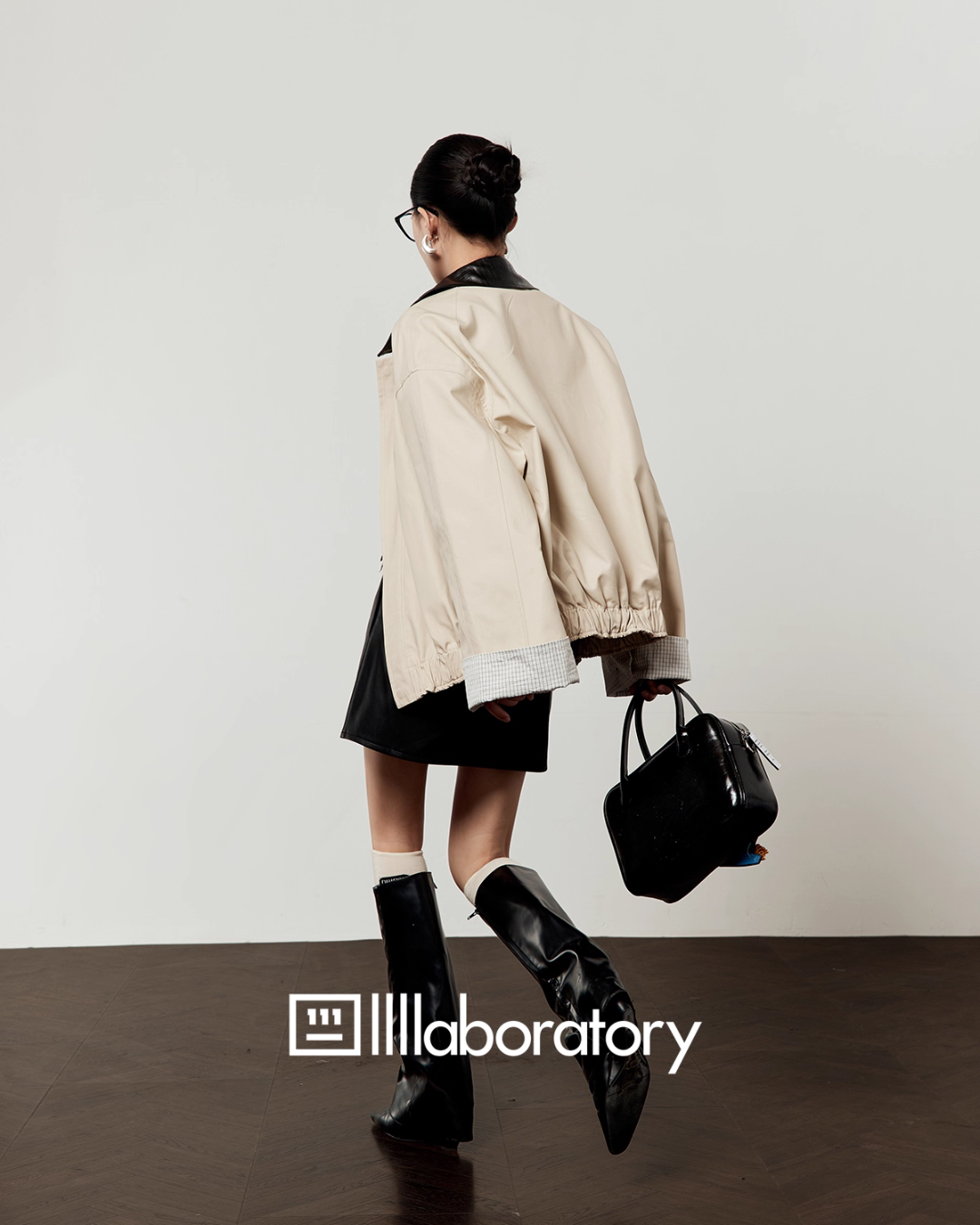 Beige Casual Short Jacket / Trapezoid Mini Skirt LLA0527