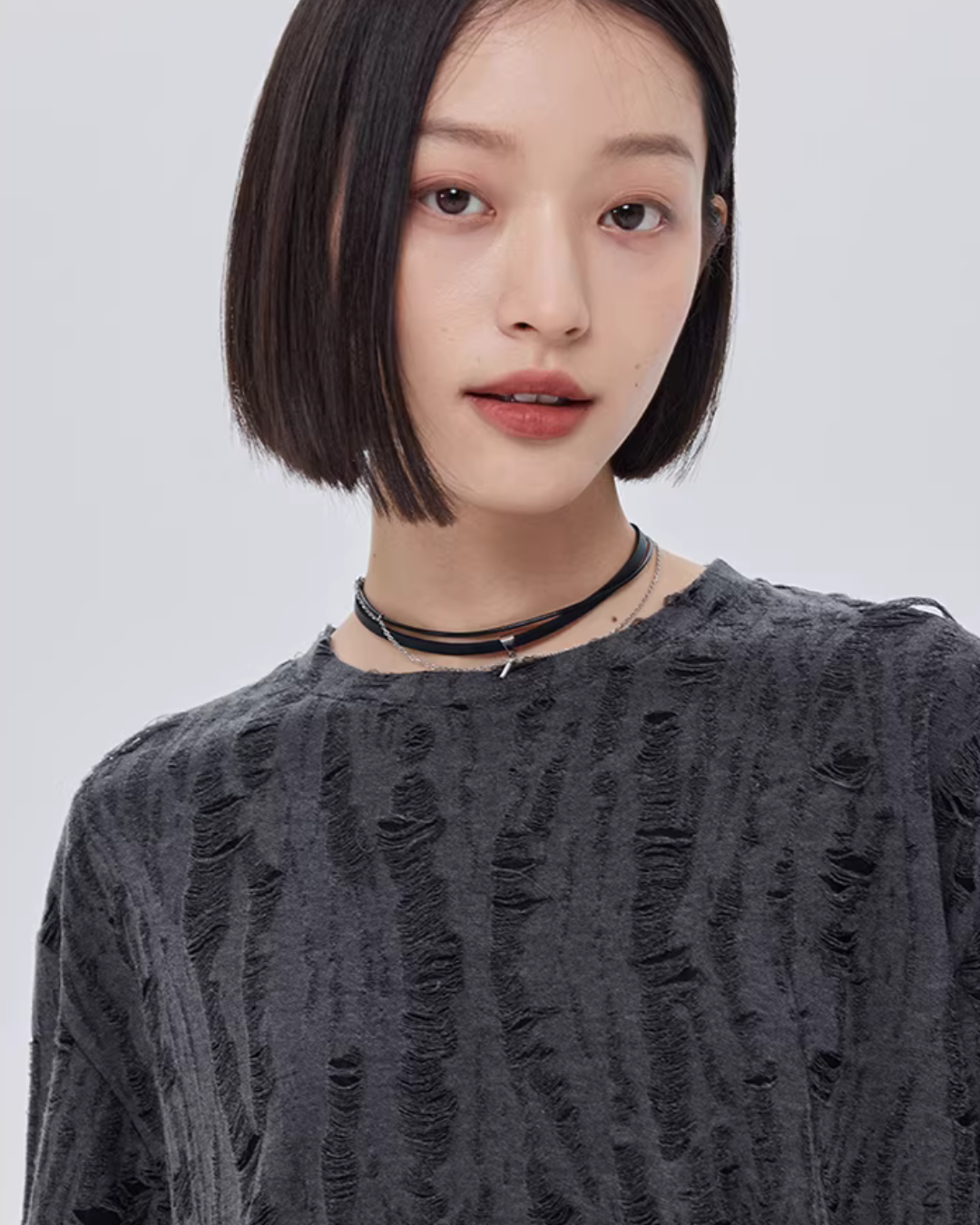 Irregular Damage Short-Sleeve T-Shirt SHN0041