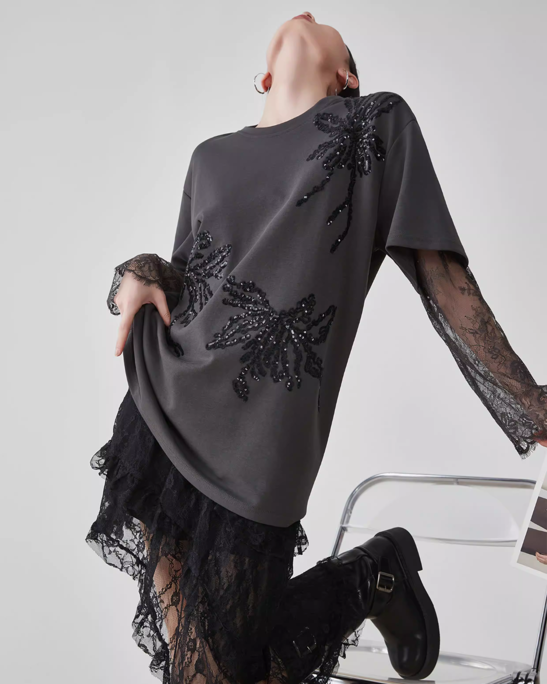 Lace Long-Sleeve Patchwork T-Shirt FER0070