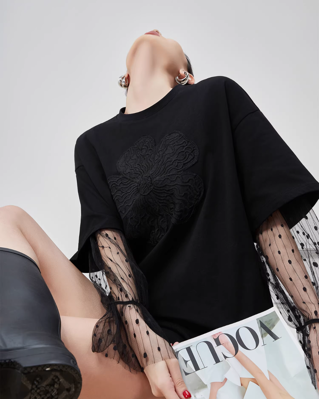 Lace Sleeve Round Neck T-Shirt FER0082