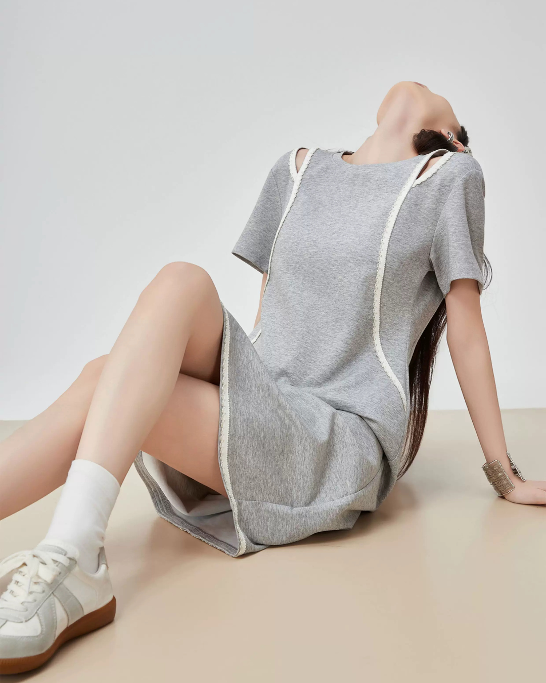 Cut-Out Piping Dress FER0133
