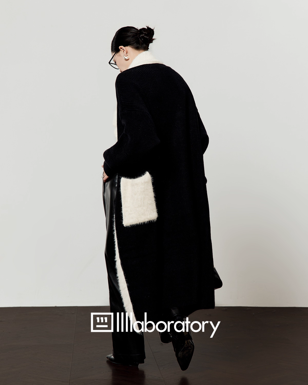 Two-Tone Long Cardigan / Leather Long Pants LLA0576