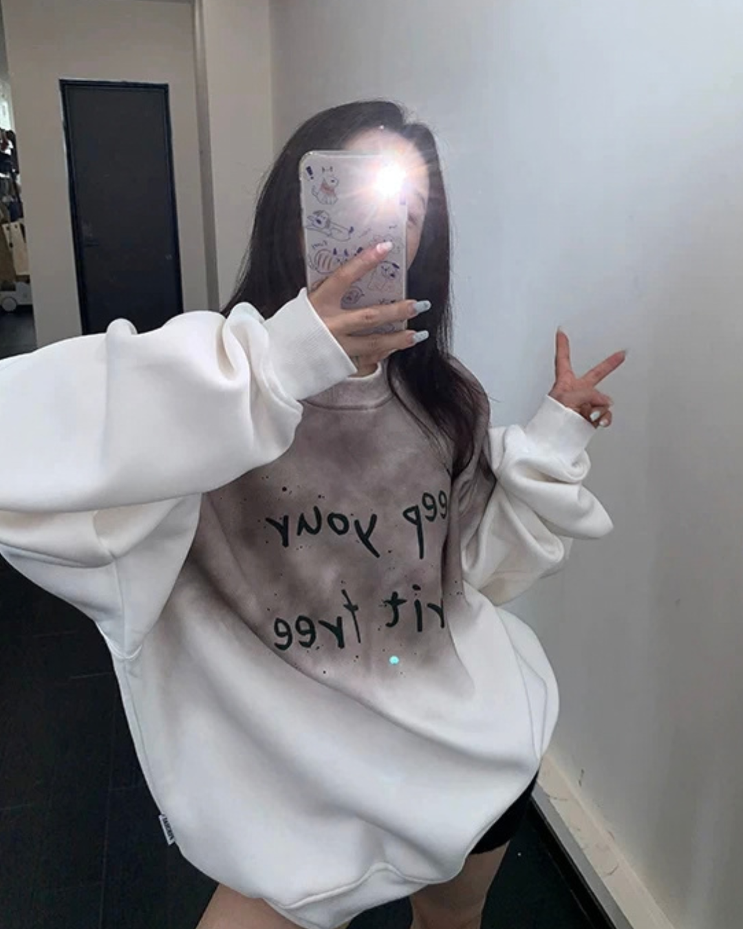 Letter Graphic Sweatshirt YLS1042