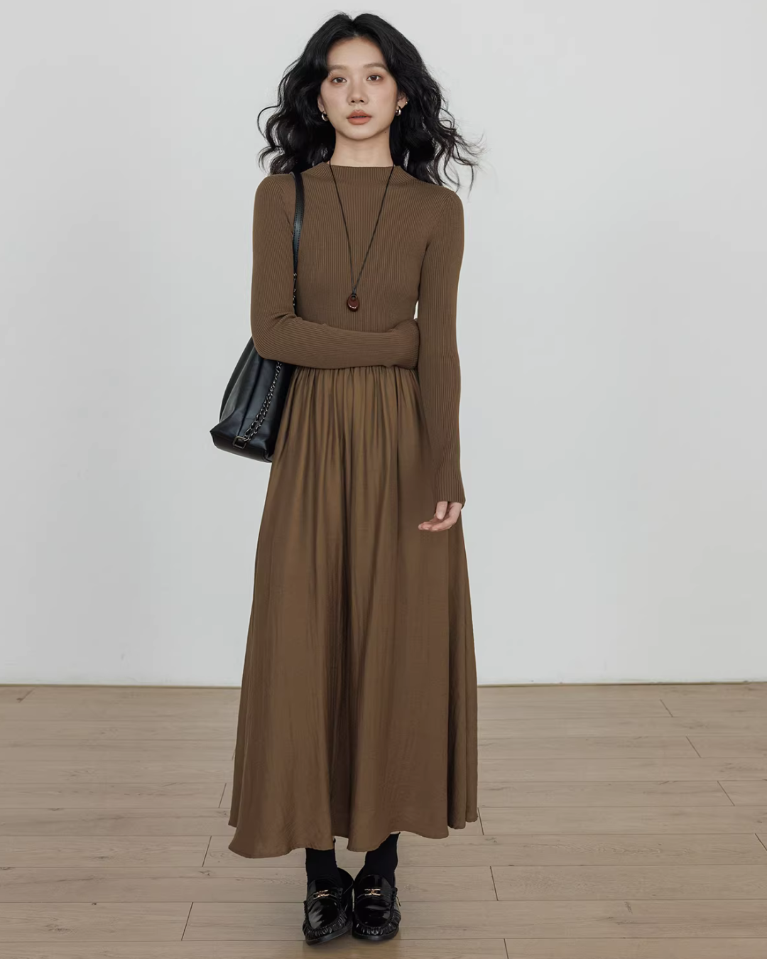 Mock Neck Top Docking Flare Skirt VAS0183
