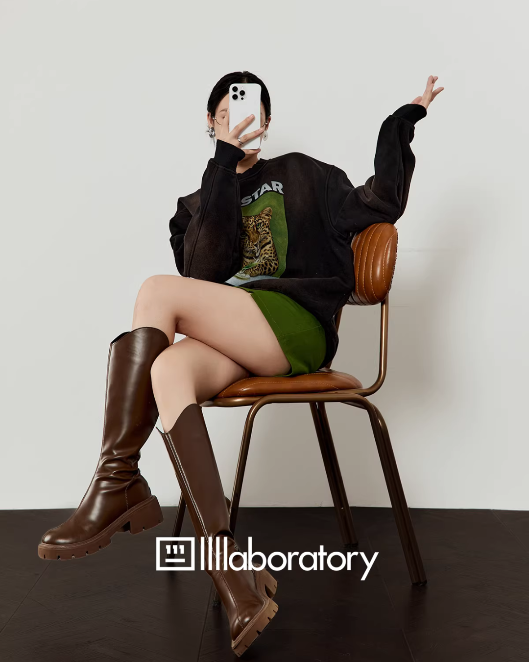 Tiger Print Sweatshirt Top / Green Mini Skirt LLA0619