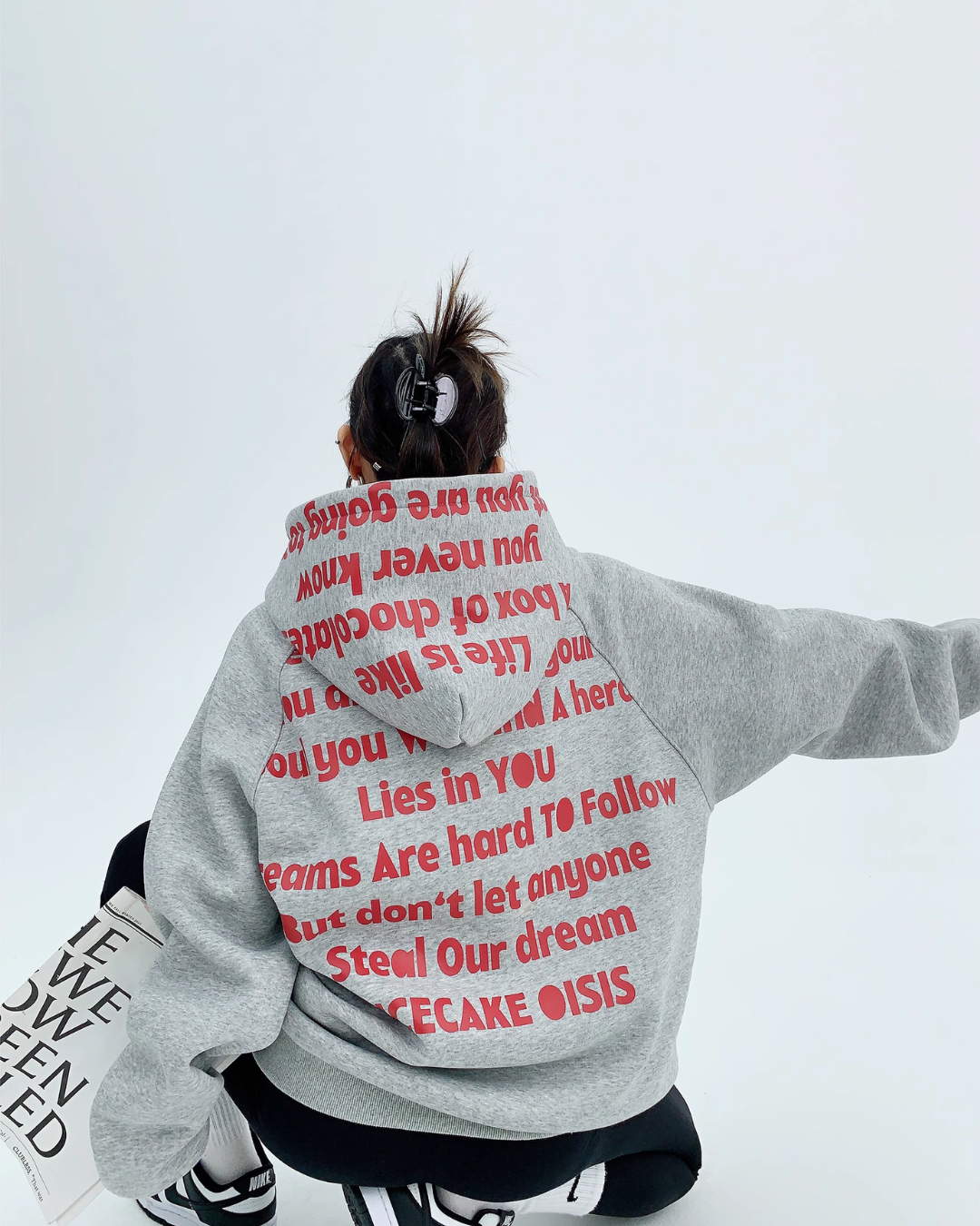 Back Logo Big Silhouette Hoodie YLS0392