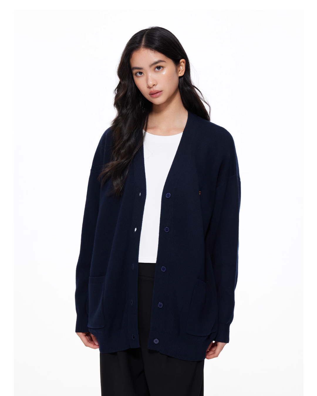 V-Neck Knit Cardigan UDS0005