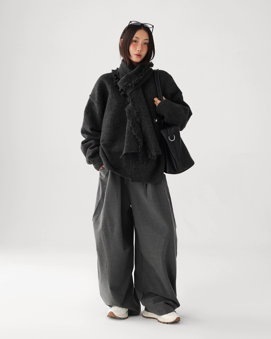 Round-Neck Pullover Knit / Scarf ACS0312
