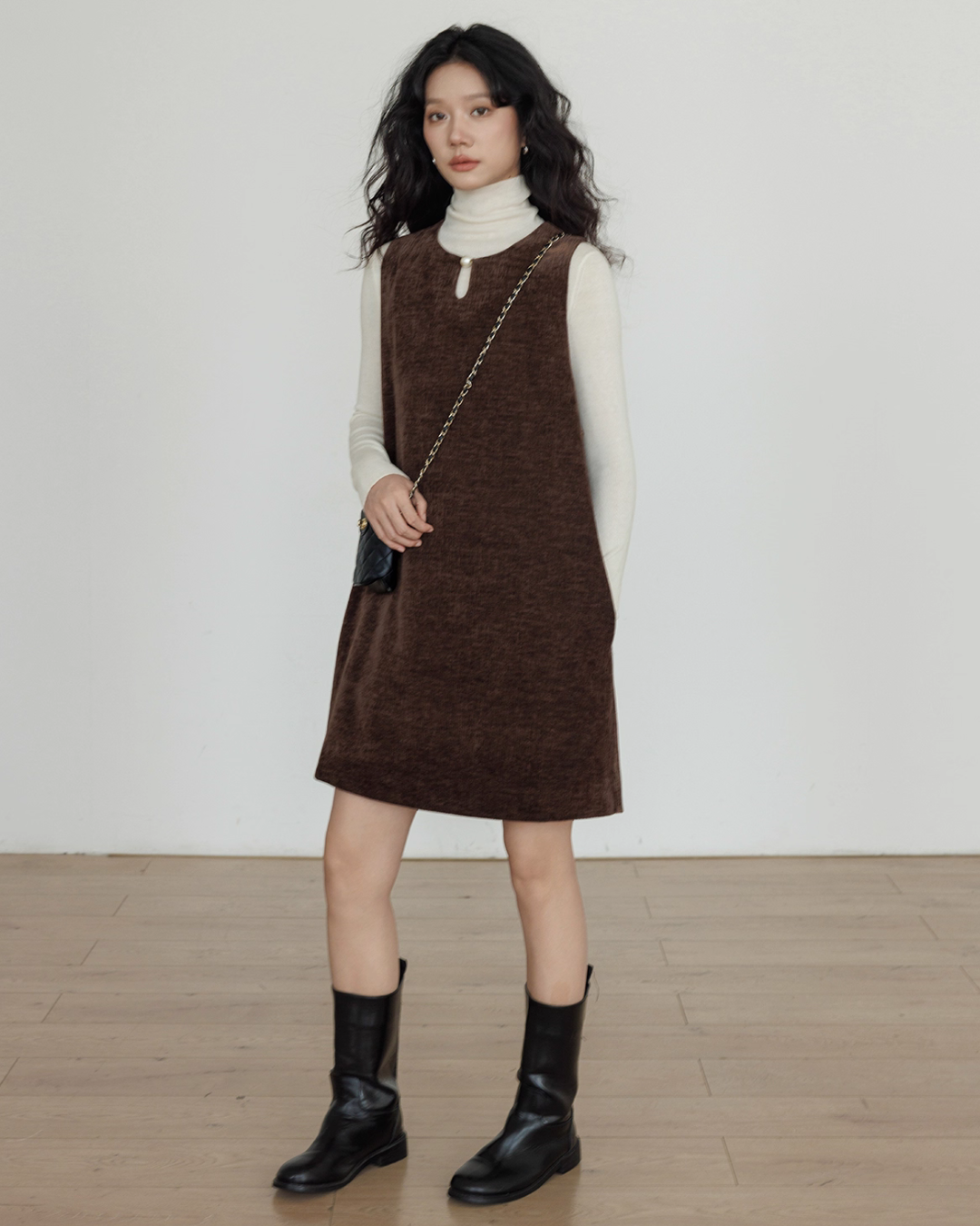 Crew Neck Velvet Vest Dress VAS0164