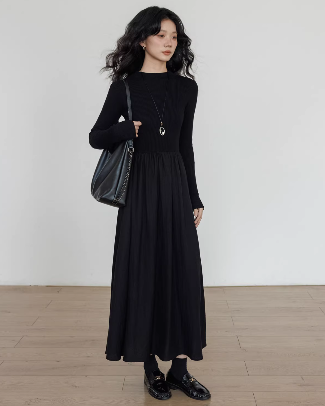 Mock Neck Top Docking Flare Skirt VAS0183
