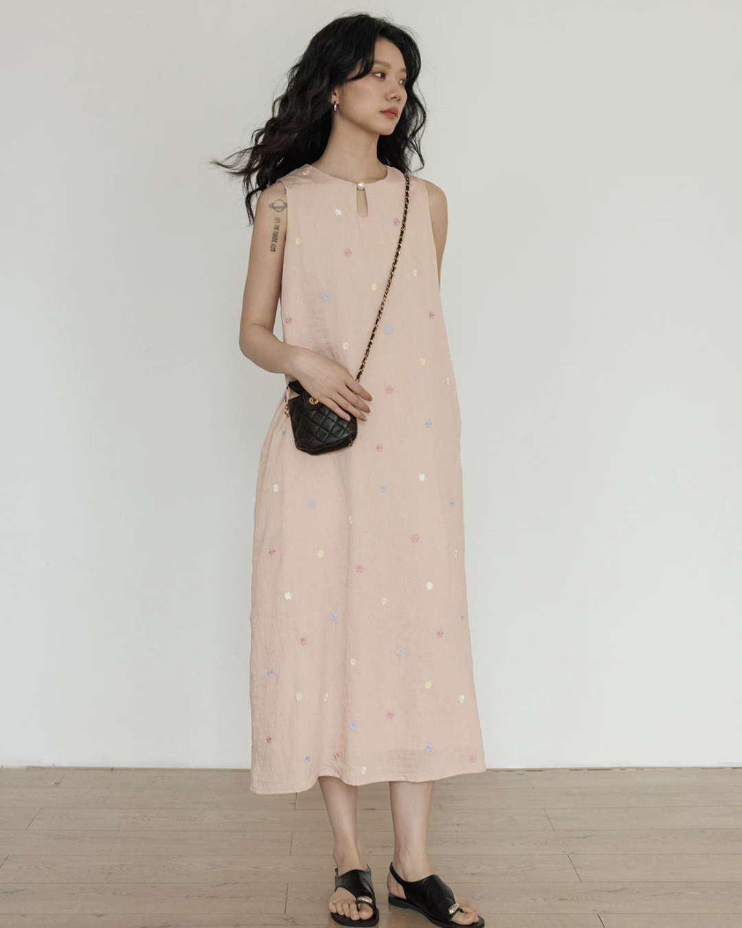 Flower Embroidery Pearl Button Long Dress VAS0203