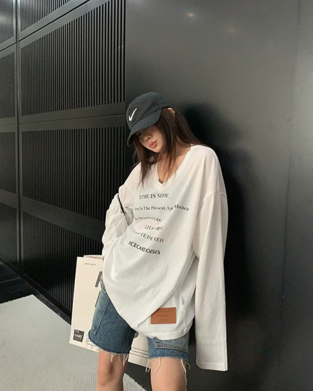 V-Neck Print Long Sleeve T-Shirt  YLS1044