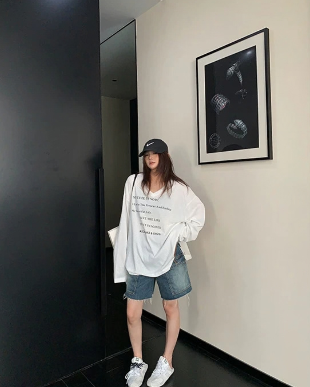 V-Neck Print Long Sleeve T-Shirt  YLS1044