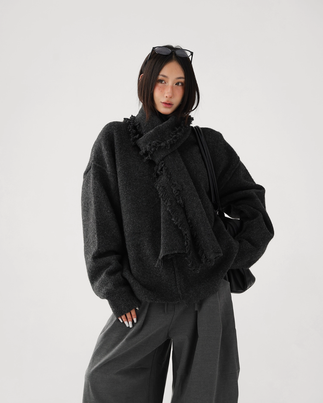 Round-Neck Pullover Knit / Scarf ACS0312