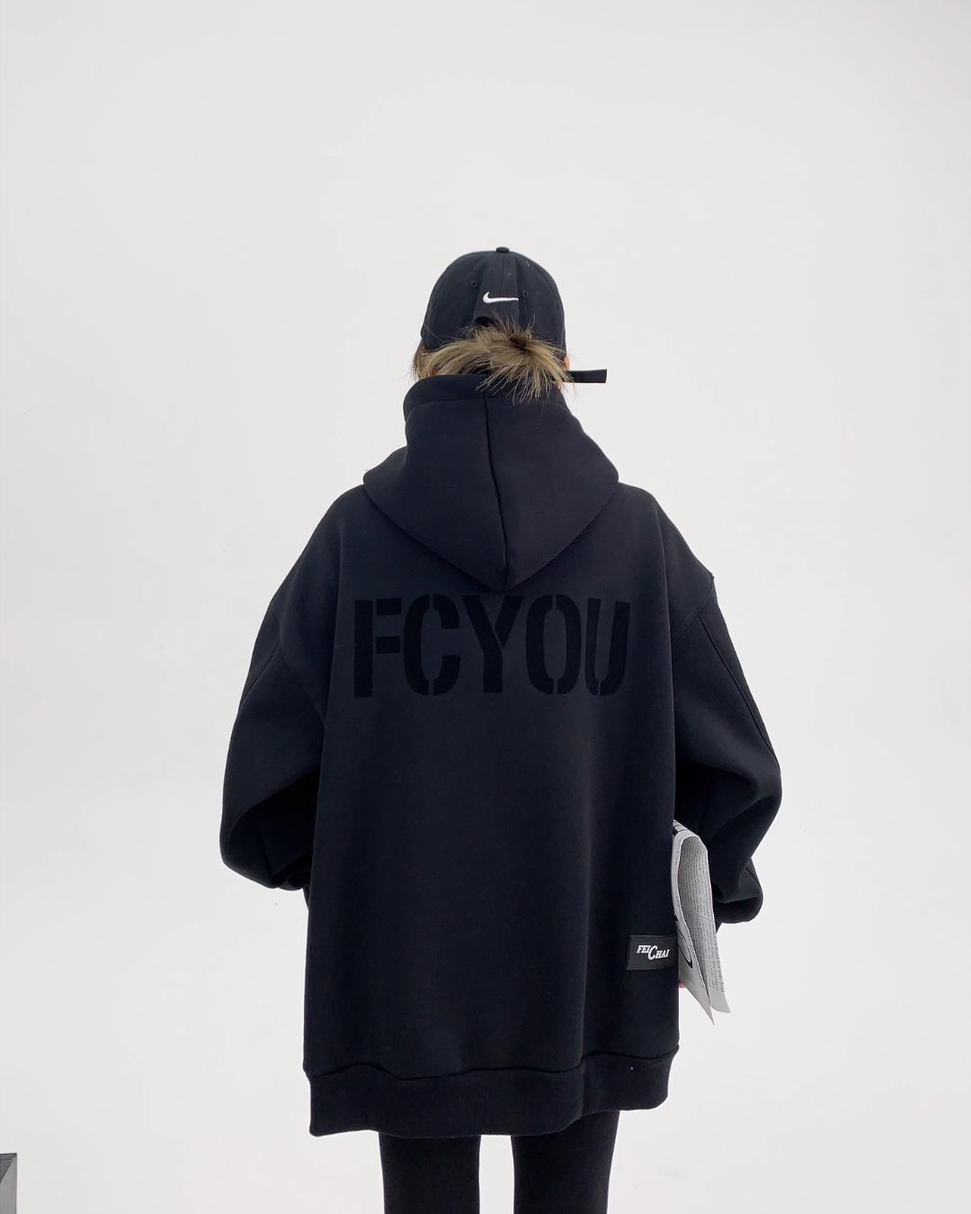 Big Silhouette Logo Hoodie YLS0386