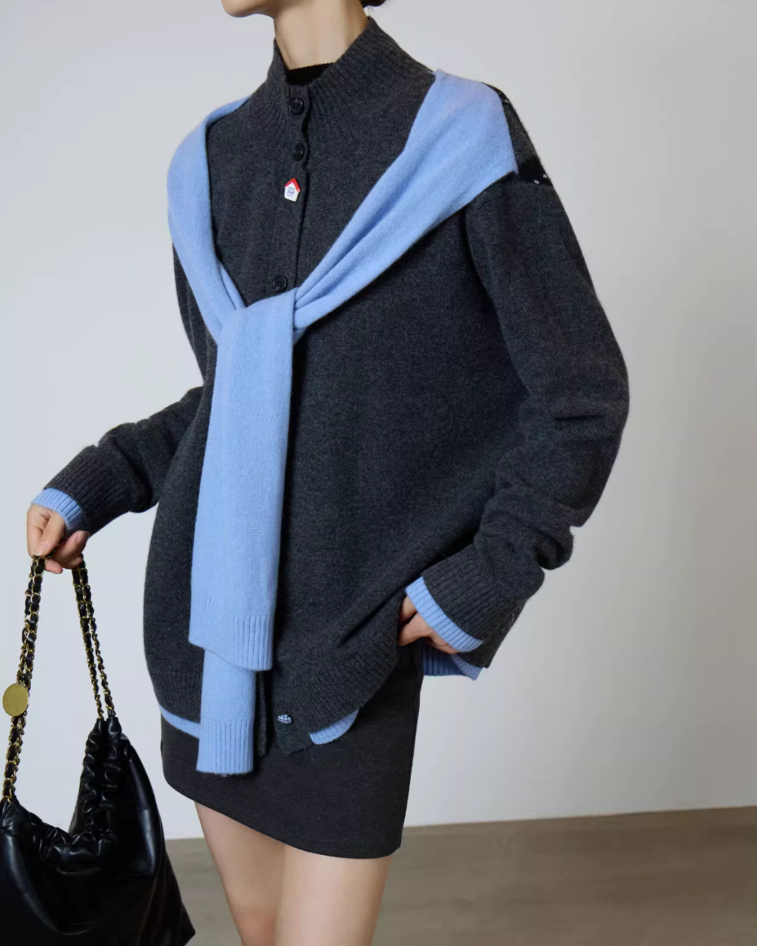 Gray Blue Color Block Design Knit SUY0002