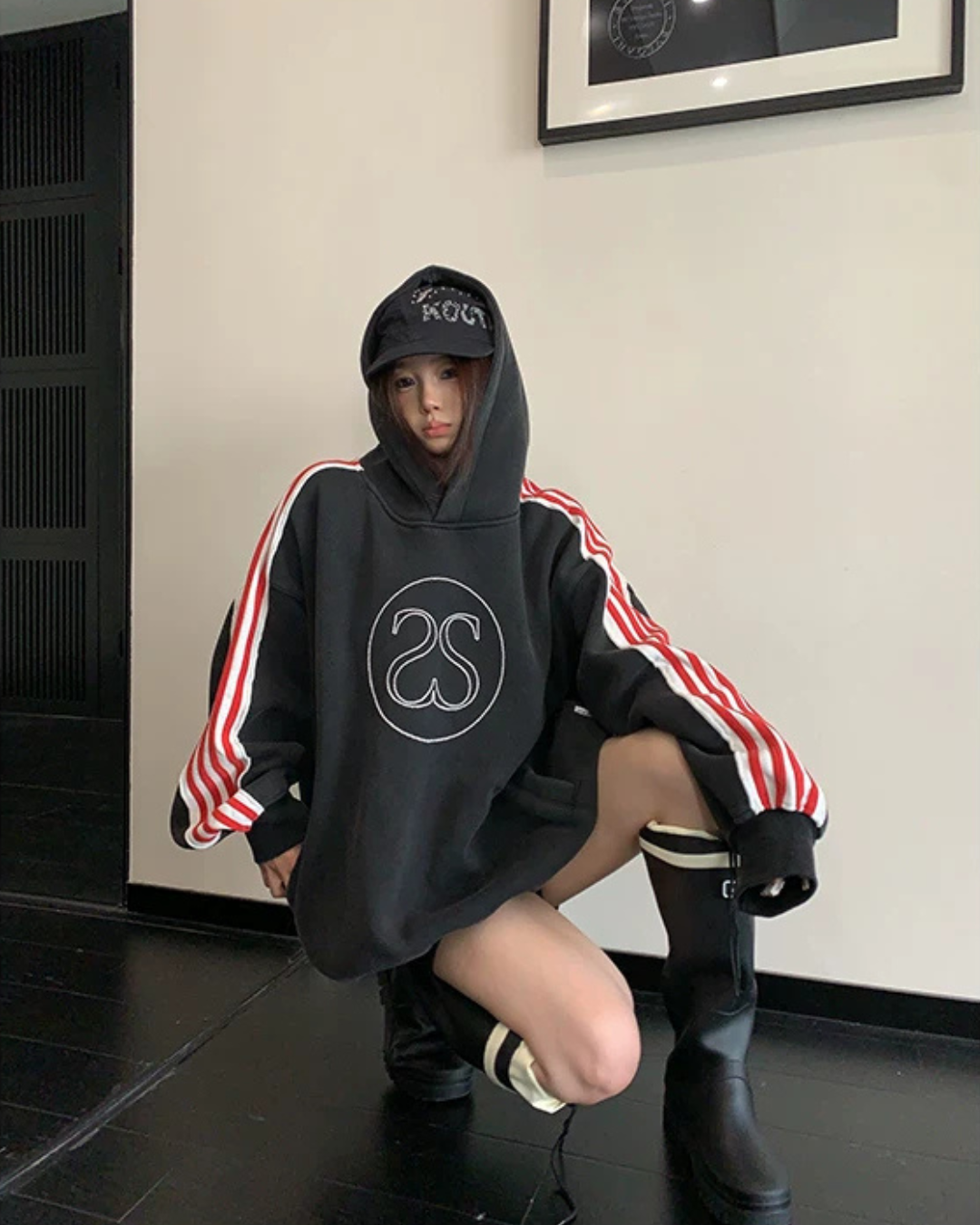 Three Stripes Sweat Hoodie YLS1068