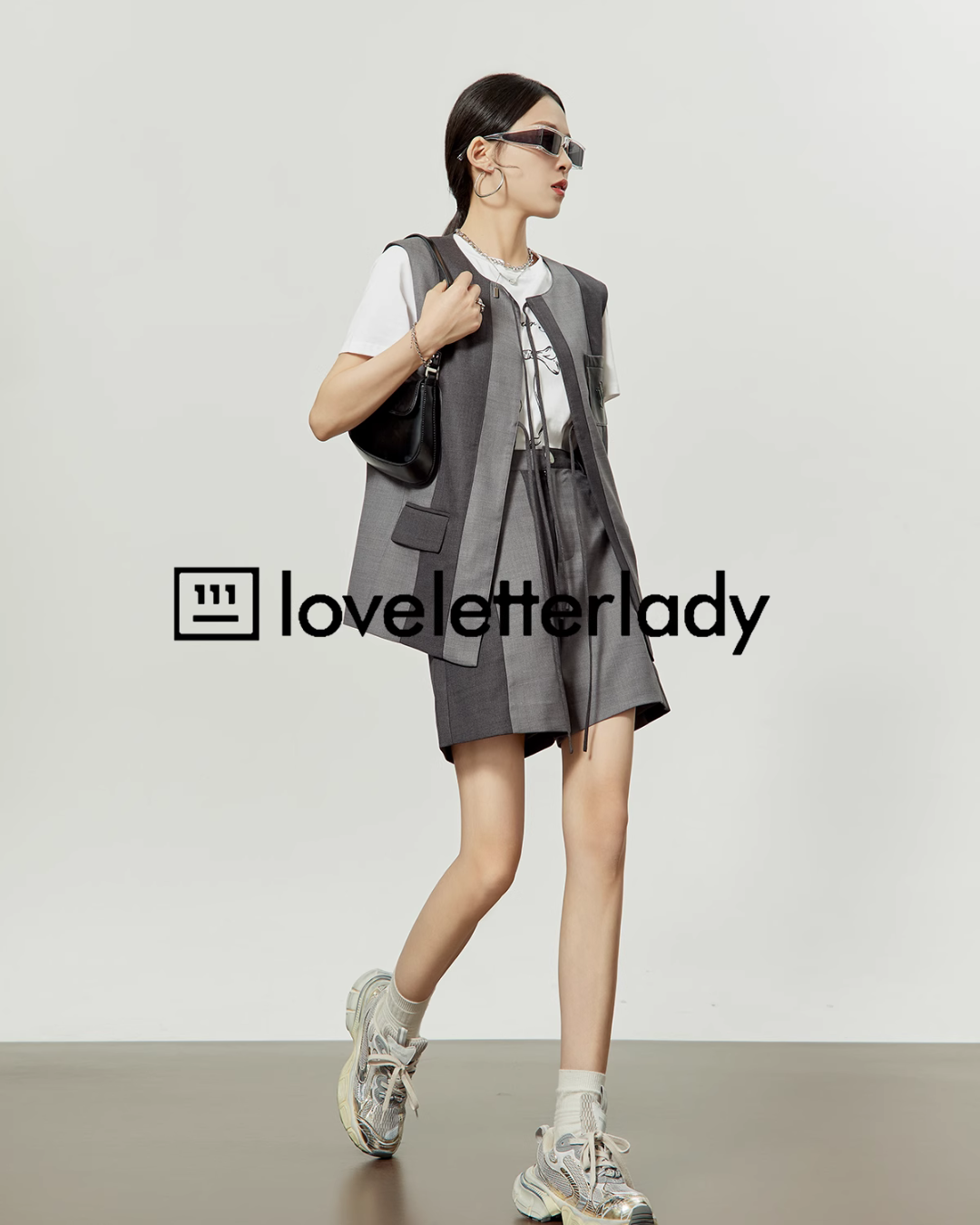 Gray Lace Up Vest / Shorts LLA0232