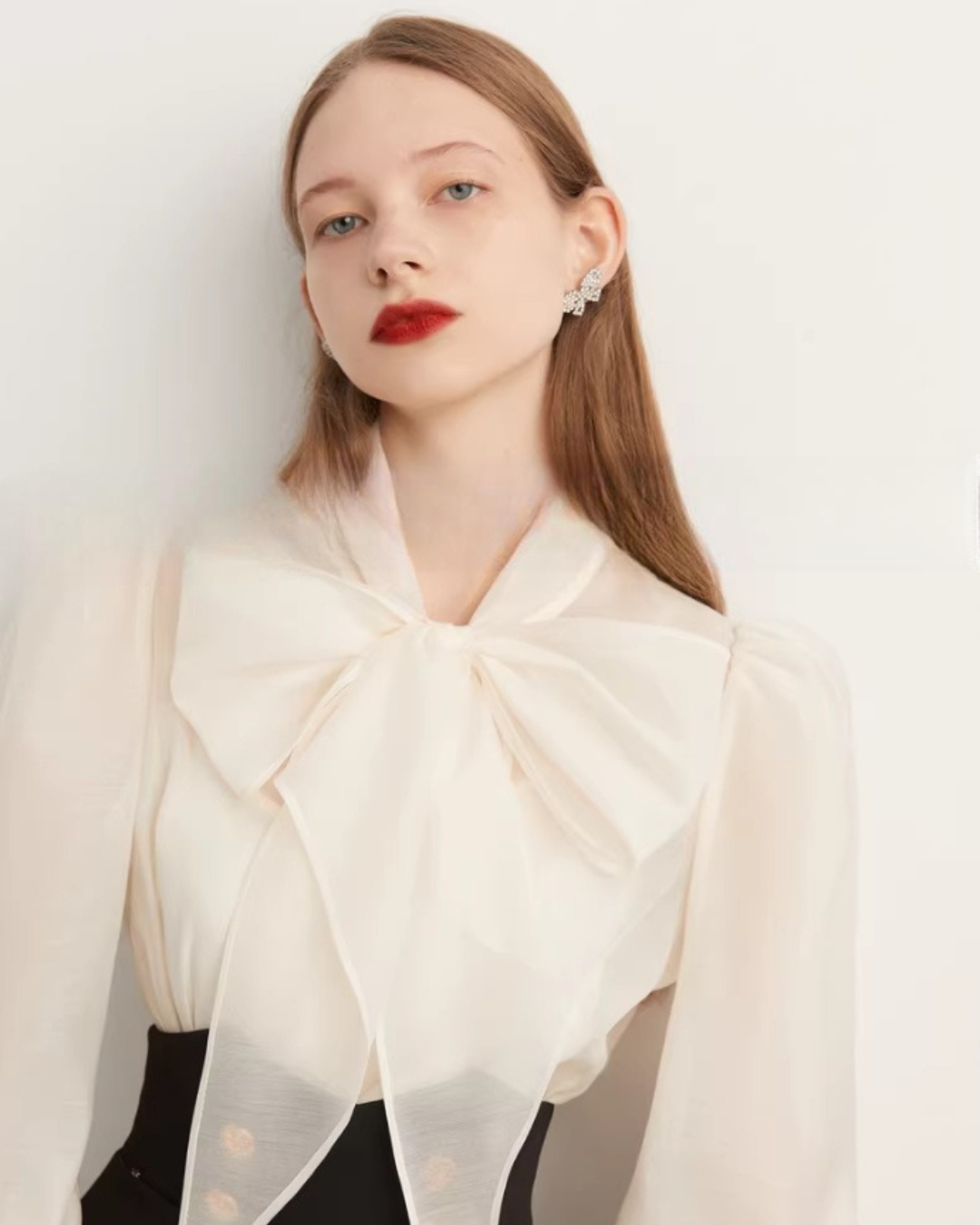 Bow Long-Sleeve Blouse DPY0070