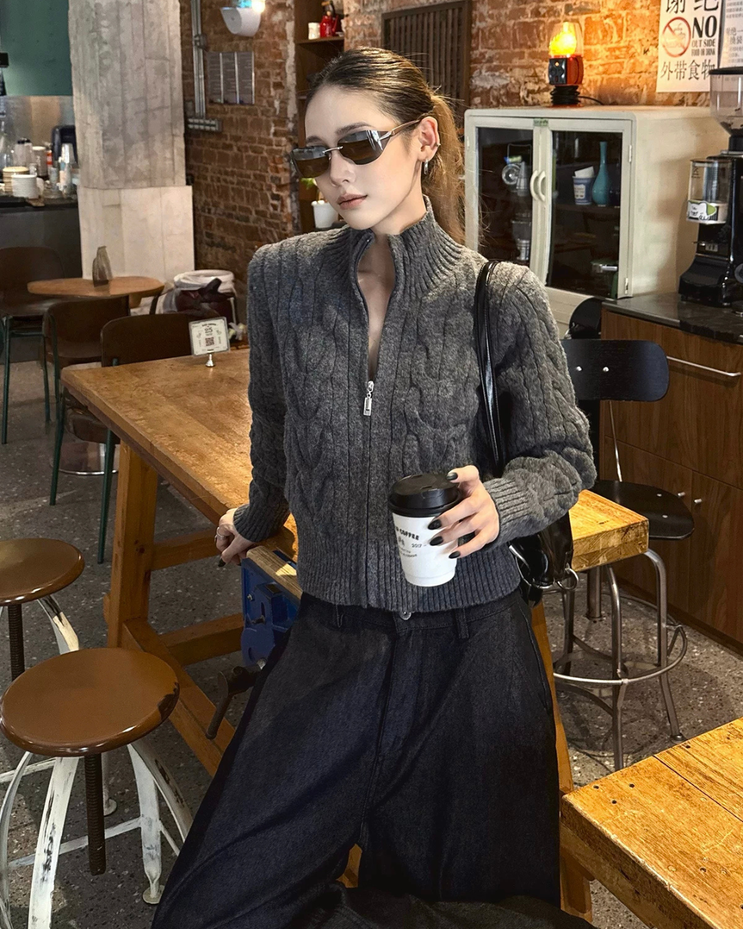 Stand Neck Cable Knit Jacket WWP0021