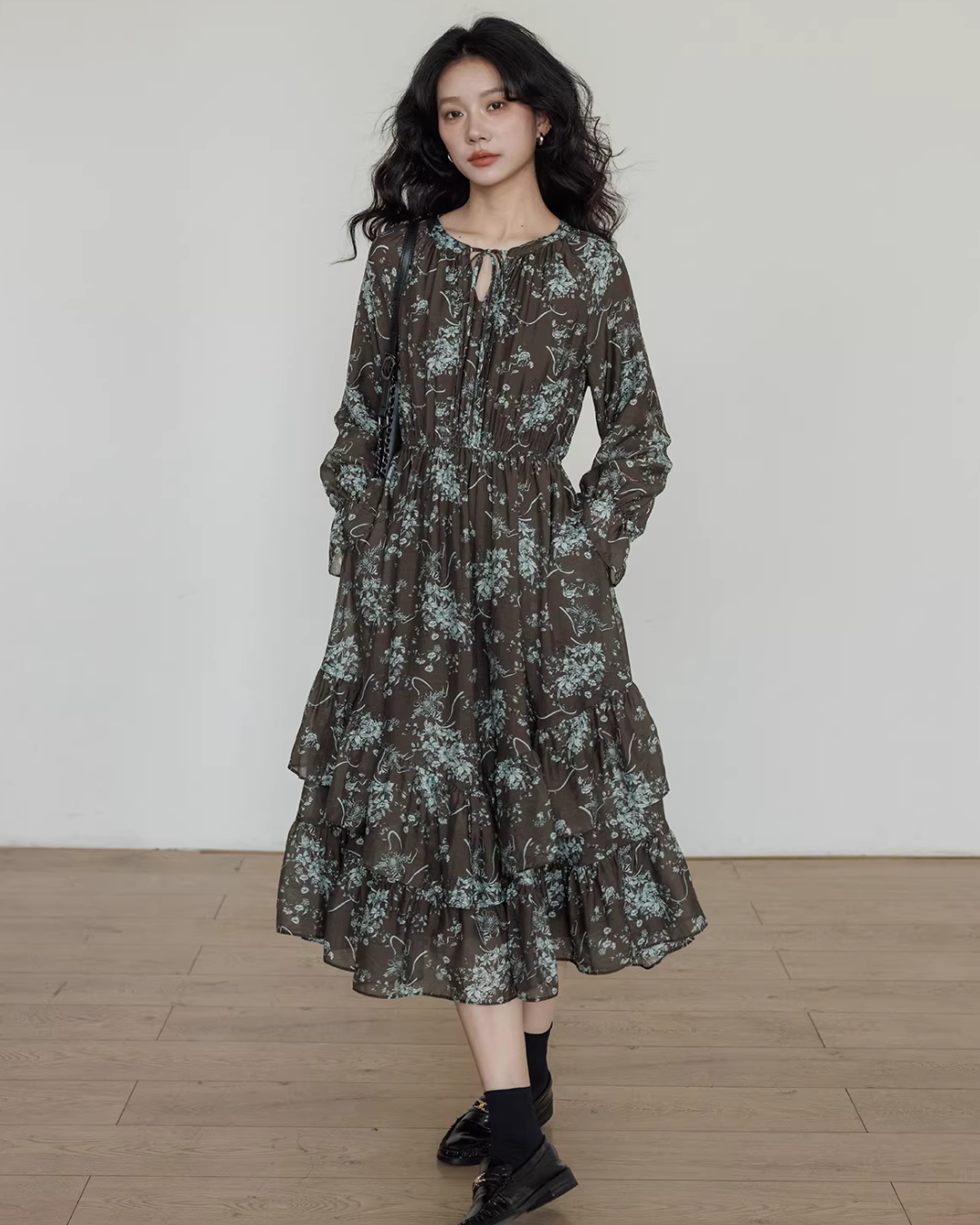 V-Neck Floral Vintage Shirt Dress VAS0192