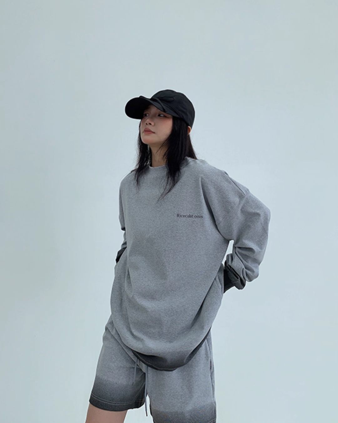 Gradient Loose Long Sleeve Top / Half Pants YLS0885