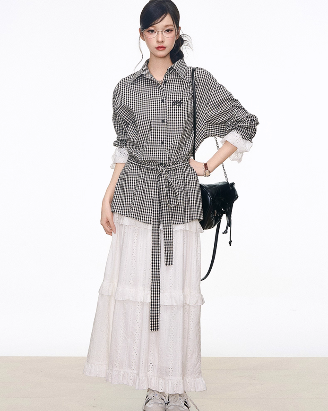 Black Grid Patchwork Lace Shirt / White Hollow Cake Long Skirt WEO0067