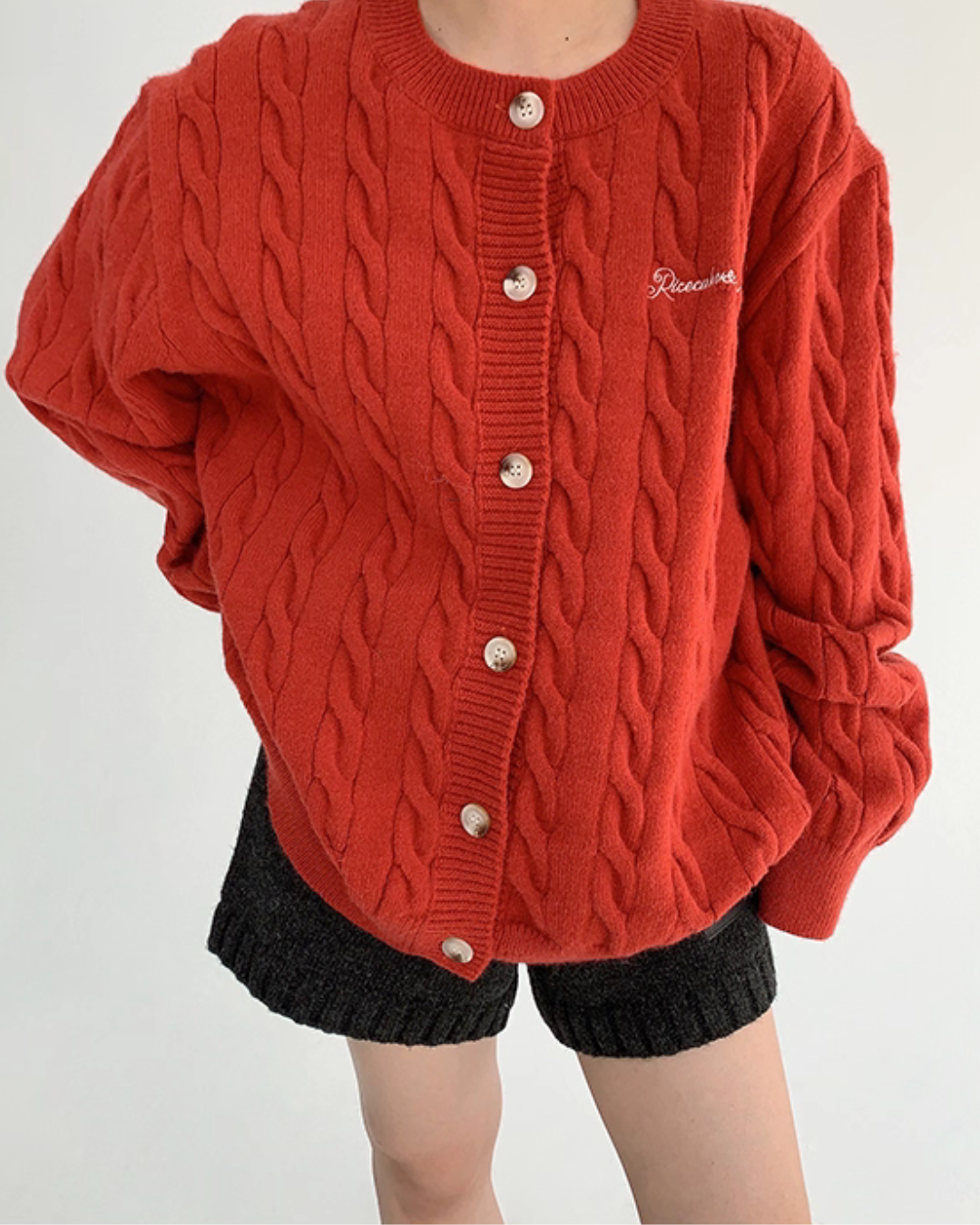 Round Neck Cable Knit Cardigan YLS0978