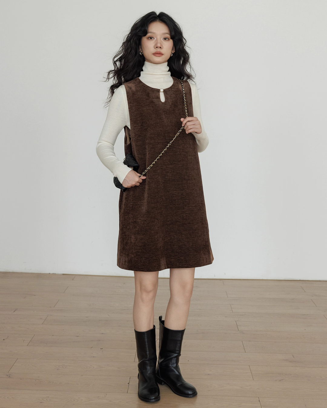 Crew Neck Velvet Vest Dress VAS0164